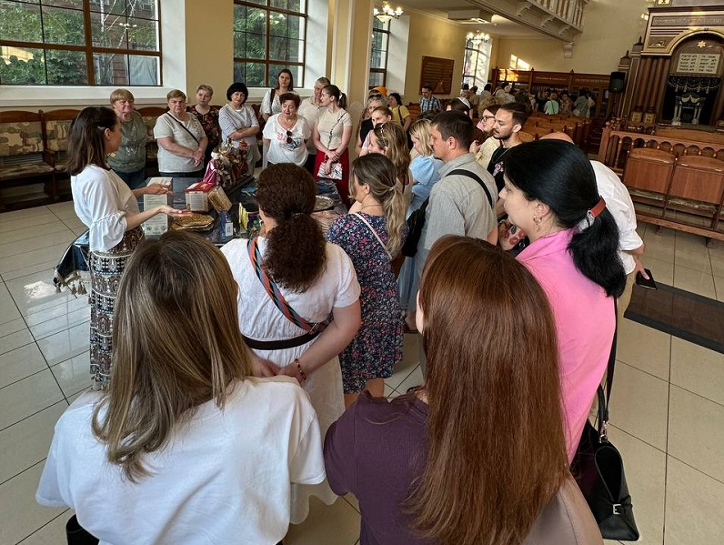 В Ростовской солдатской синагоге провели экскурсию для посетителей
